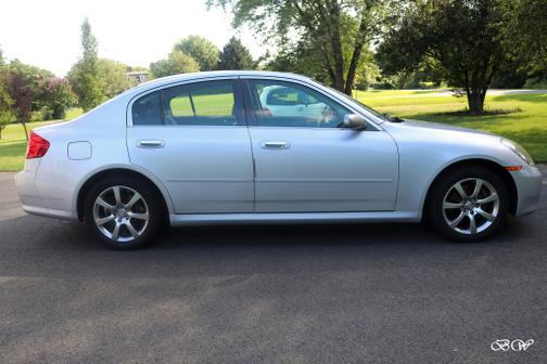 Photo 5 of 19 of 2006 INFINITI G35 x